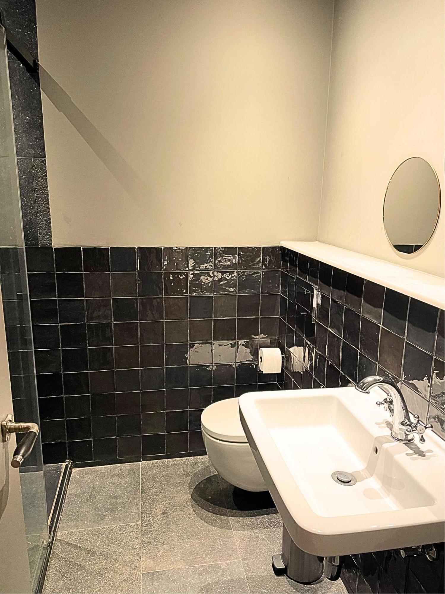 Hostal Porxos Garden Barcelona Bilik gambar