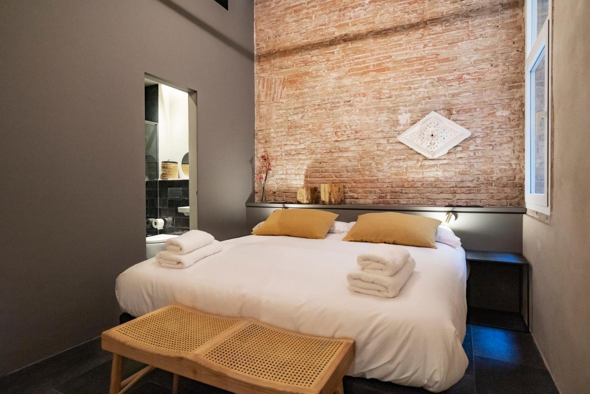 Hostal Porxos Garden Barcelona Luaran gambar